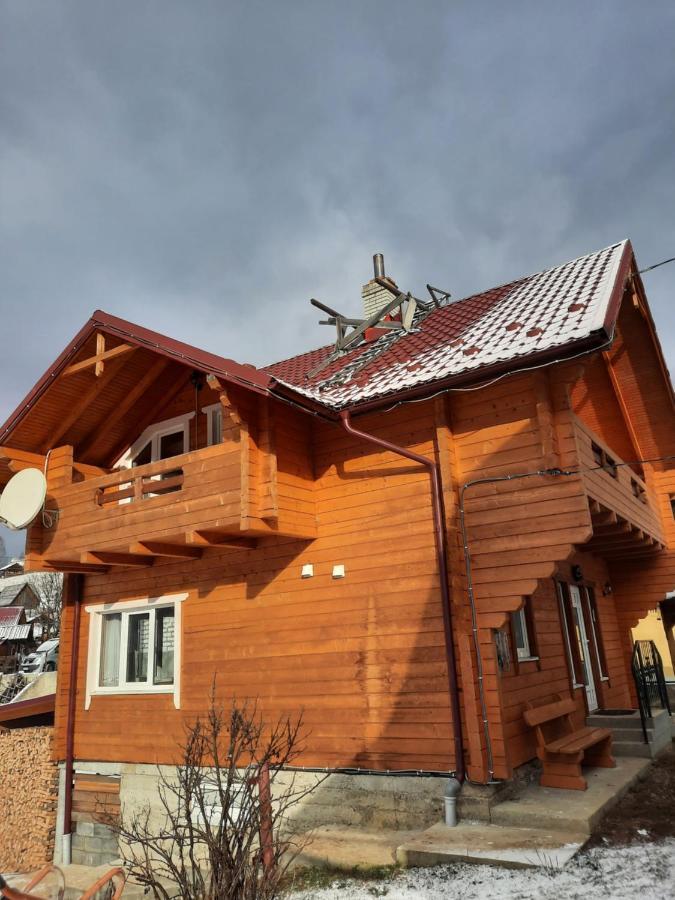 Гостинний Двір Матійчуків Villa Vorokhta Exterior photo