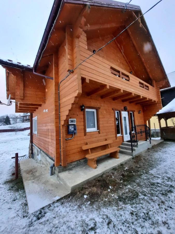Гостинний Двір Матійчуків Villa Vorokhta Exterior photo